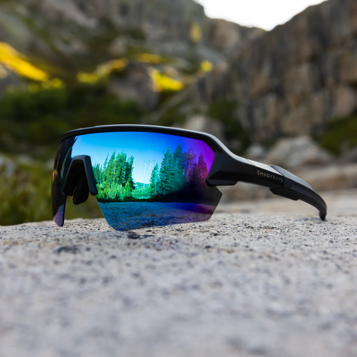 135-apex-black-glacier-polarized-5.webp Apex - Black Glacier Polarized