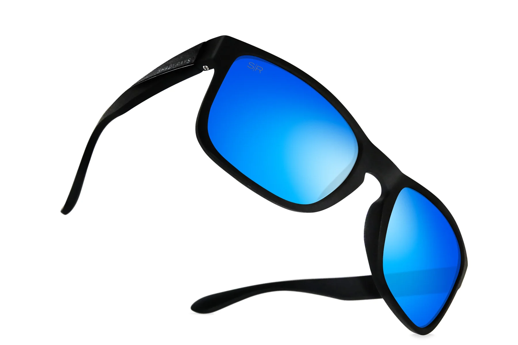 85-titan-black-glacier-polarized-1.webp Titan - Black Glacier Polarized